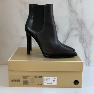 MICHAEL Michael Kors black Brielle Bootie